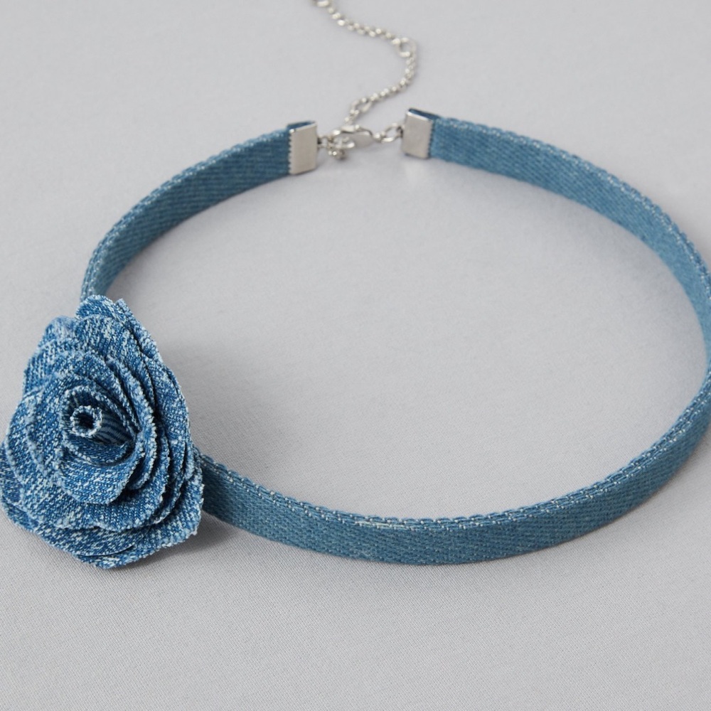 American Eagle Outfitters Blue Denim Flower Choker Necklace